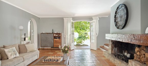 Villa de 4 dormitorios en Villefranche-sur-Mer, France No. 2015 13