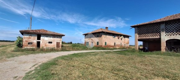 5 Schlafzimmer Haus in Castelfranco Emilia, Italy, Nr. 316241 11
