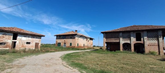 5 Schlafzimmer Haus in Castelfranco Emilia, Italy, Nr. 316241 6