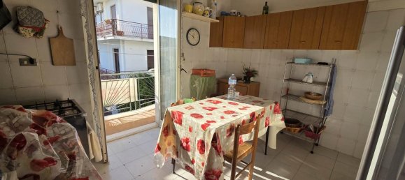 Apartamento de 3 habitaciónes en Formia, Italy No. 38760 12