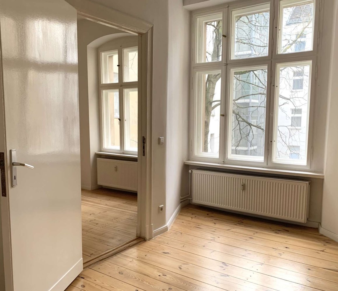 Квартира с 2 комнатами в Нойкёльн, Германия № 341461