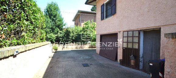 8 rooms Villa in Montechiarugolo, Italy No. 280477 6