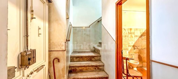 4 Schlafzimmer Villa in Biancavilla, Italy, Nr. 84389 9