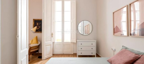 5 bedrooms Apartment in Ciutat Vella, Spain No. 143271 4