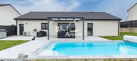 3 bedrooms House in Homecourt, France No. 216788 11