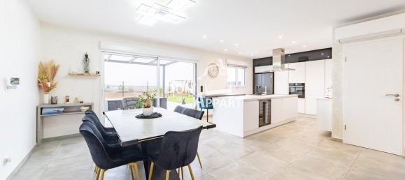 3 bedrooms House in Homecourt, France No. 216788 2