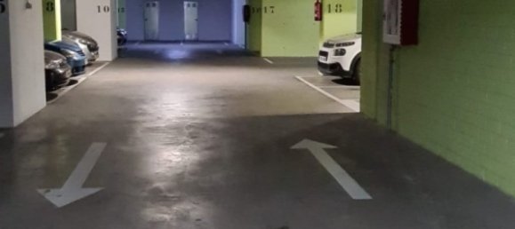 29m² Garage in Zaragoza, Spain No. 65579 8