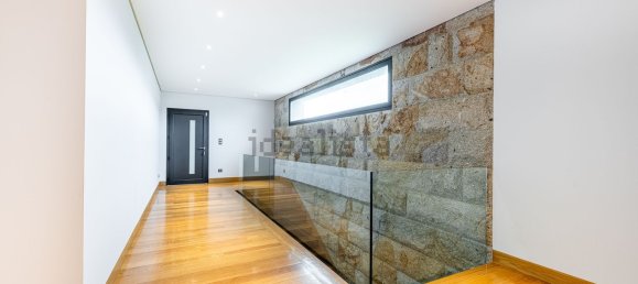 Casa de 4 dormitorios en Arcos de Valdevez, Portugal No. 176099 6