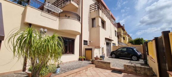 7 rooms House in Catanzaro, Italy No. 183668 4