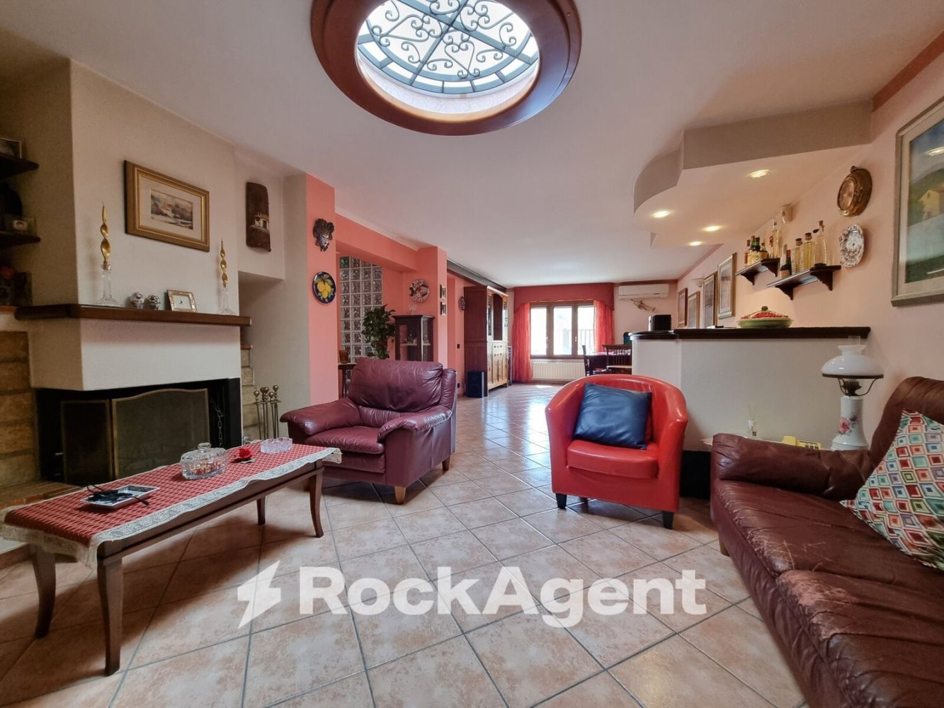 7-Zimmer Haus in Catanzaro, Italy, Nr. 183668