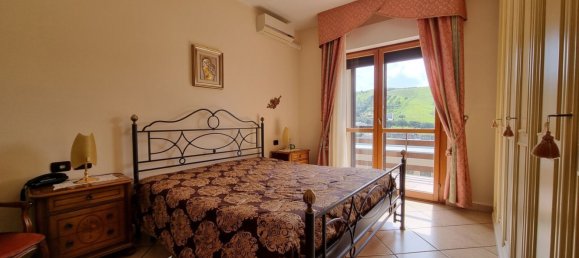 7 rooms House in Catanzaro, Italy No. 183668 30