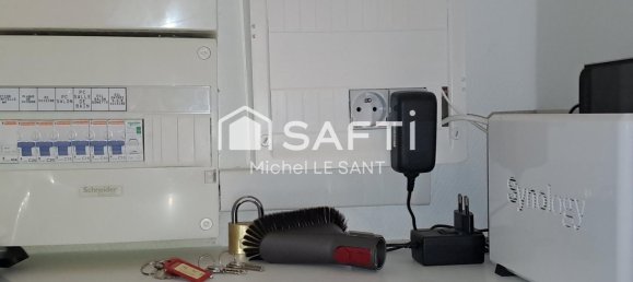 Studio in Chantilly, France No. 223006 10