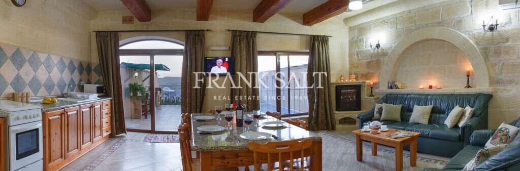3 bedrooms Farm in Xaghra, Malta No. 11509