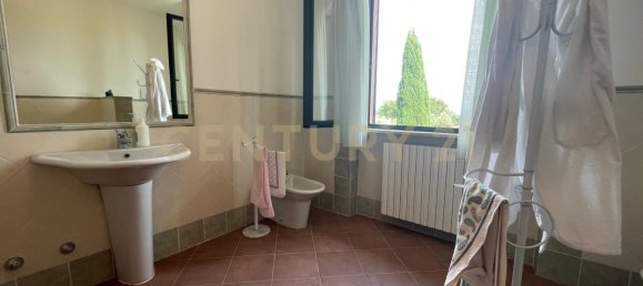 300m² Commercial property in Magliano in Toscana, Italy No. 372724 54