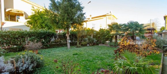 3 rooms Villa in Bagnoli di Sopra, Italy No. 228227 4