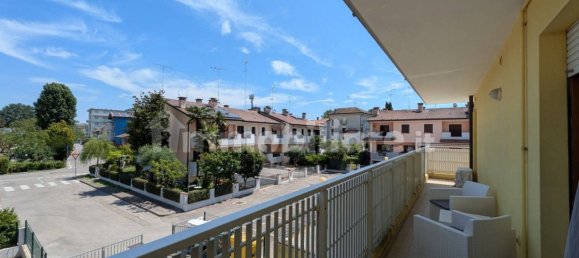 1 bedroom Apartment in Caorle, Italy No. 266656 16