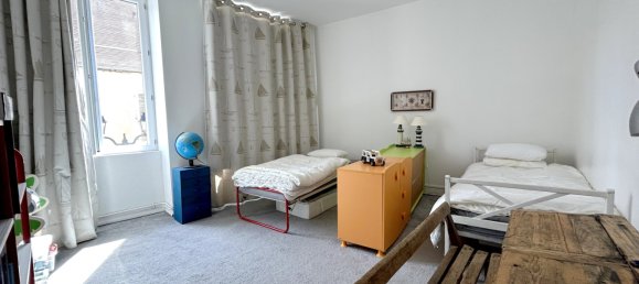 3 Schlafzimmer Haus in Saint-Amand-Montrond, France, Nr. 86303 6