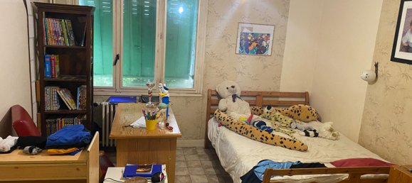 3 bedrooms House in Checy, France No. 51129 11