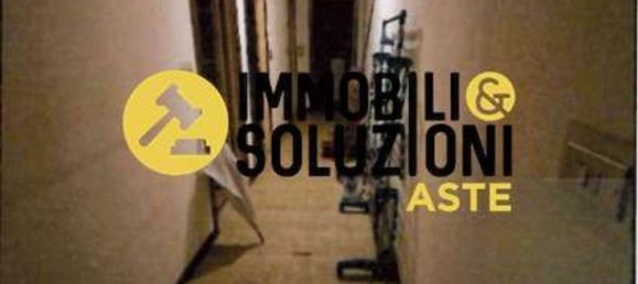 2 rooms Apartment in Varese, Italy No. 11286 18