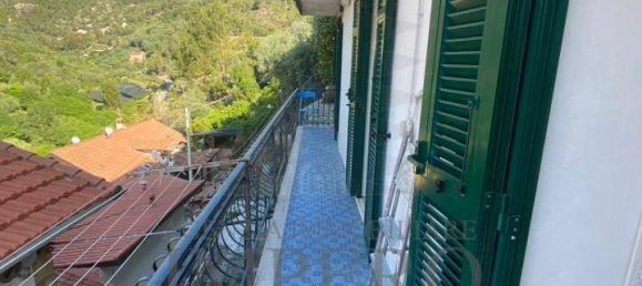 5 rooms House in Ventimiglia, Italy No. 159344 13