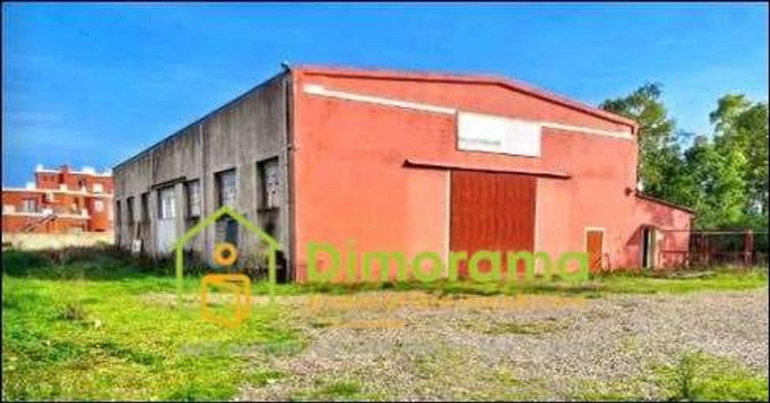 1418m² Commercial property in Tortolì, Italy No. 25196