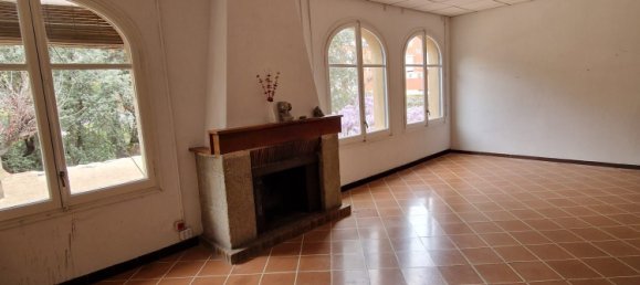 25 Schlafzimmer Haus in Sant Joan Despi, Spain, Nr. 161896 5