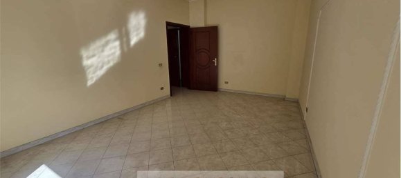3-salle Appartement à Andria, Italy No. 284154 6