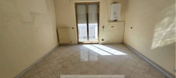3-salle Appartement à Andria, Italy No. 284154 5