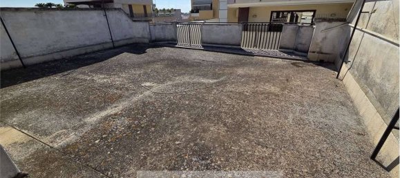 3-salle Appartement à Andria, Italy No. 284154 11