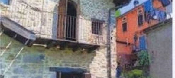 2 bedrooms House in Pisogne, Italy No. 373969 11