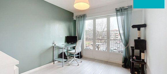 2 bedrooms Apartment in Montrond-les-Bains, France No. 202984 7
