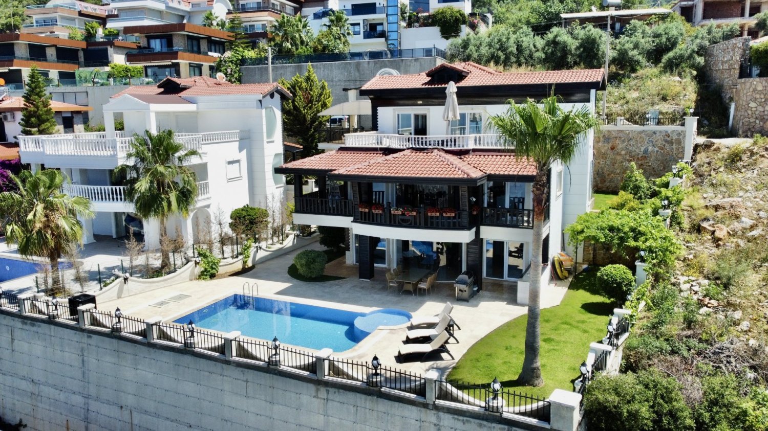 Villa 4+2 in Alanya, Turkey No. 23029