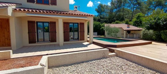 4 bedrooms Villa in Gard, France No. 299386 4