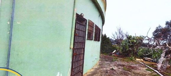 9-salle Villa à Brindisi, Italy No. 181010 96