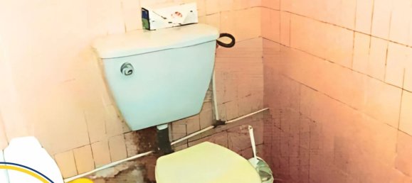 9-salle Villa à Brindisi, Italy No. 181010 78