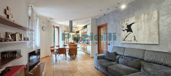 3 rooms Apartment in Porto San Giorgio, Italy No. 292941 6