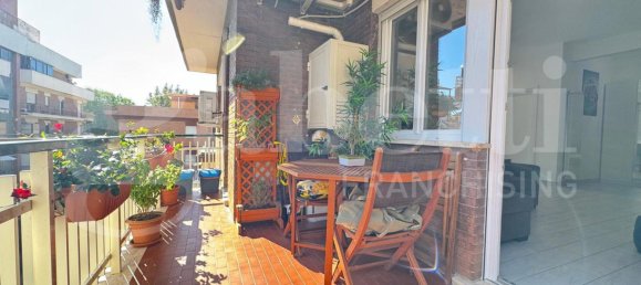 Apartamento T2 em Pomezia, Italy N.º 373735 12