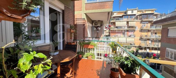 Apartamento T2 em Pomezia, Italy N.º 373735 14