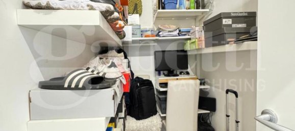 Apartamento T2 em Pomezia, Italy N.º 373735 25