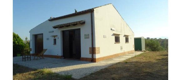 4 rooms House in Alcamo, Italy No. 254705 2