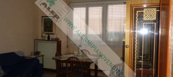 2 bedrooms Apartment in Milan, Italy No. 362152 6