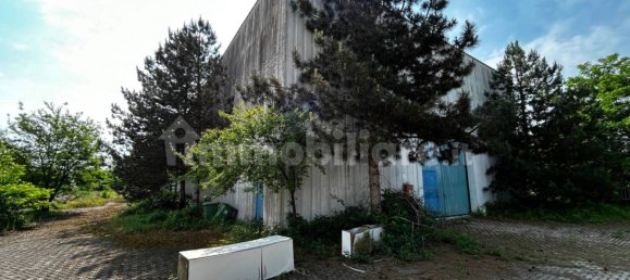 5 rooms Warehouse in Vercelli, Italy No. 207054 16