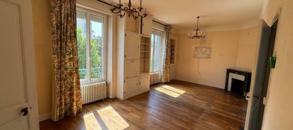3 Schlafzimmer Haus in Nogent-le-Rotrou, France, Nr. 215599 6