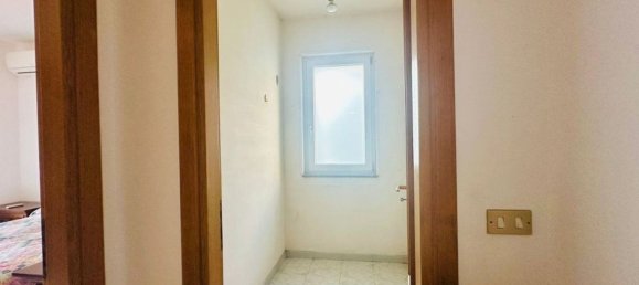 3 rooms Apartment in Marigliano, Italy No. 297808 10