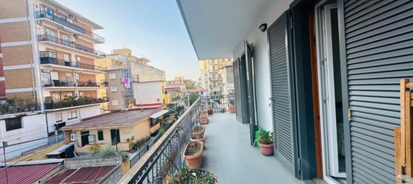 3 rooms Apartment in Marigliano, Italy No. 297808 11