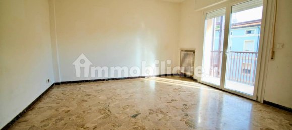 Apartamento de 2 dormitorios en Rimini, Italy No. 294212 5