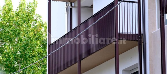 Apartamento de 2 dormitorios en Rimini, Italy No. 294212 3