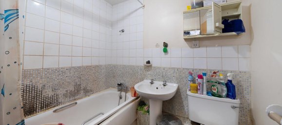 5 bedrooms House in Lewisham, United Kingdom No. 7579 33