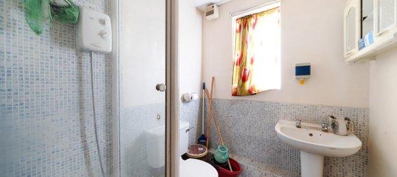 5 bedrooms House in Lewisham, United Kingdom No. 7579 20