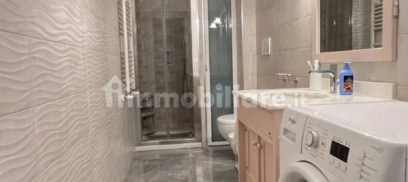 Apartamento de 3 dormitorios en Bari, Italy No. 13067 11
